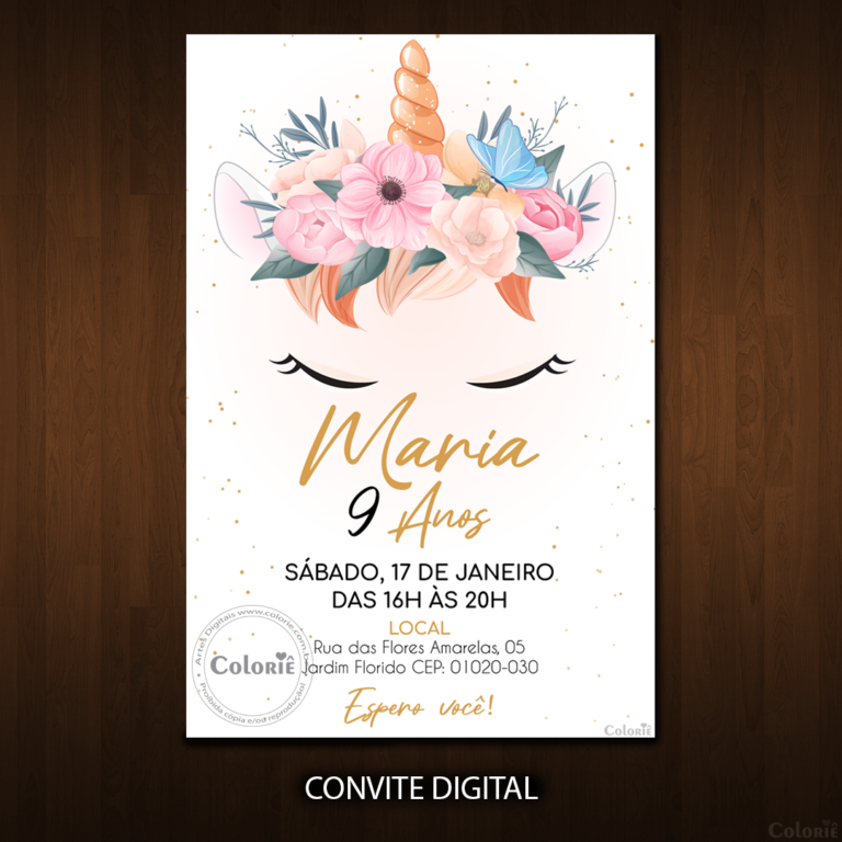 convite-dourado-com-unicórnio-branco-e-flores